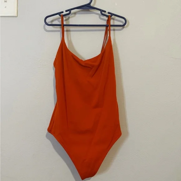 Aritzia Rust Autumn Orange bodysuit - Picture 3 of 5